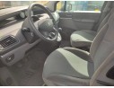 PEUGEOT 807