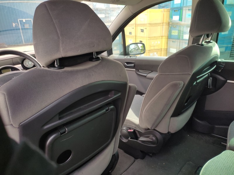 peugeot 807 del año 2007
