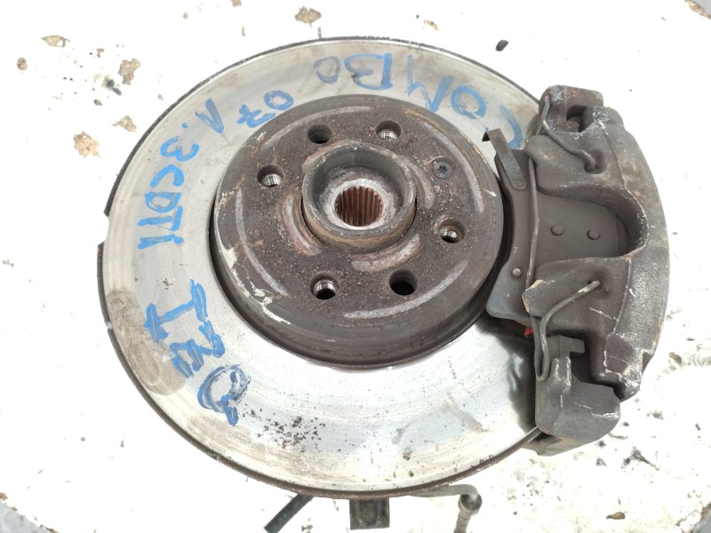 Mangueta Delantera Izquierda Gm13154317  - Opel Combo (corsa C) Familiar 4