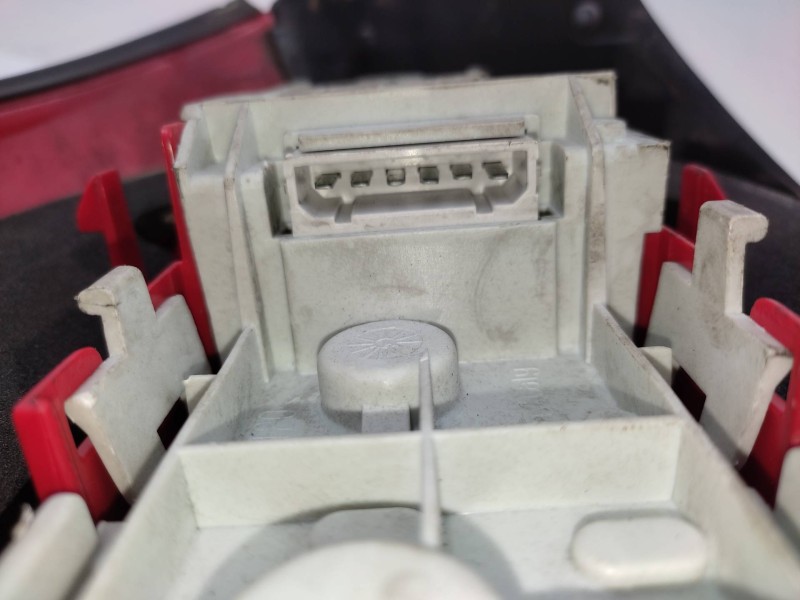 Piloto Trasero Derecho 8l0945096b05s 28470204  - Audi A3 (8l) 1.9 Tdi Ambiente 2