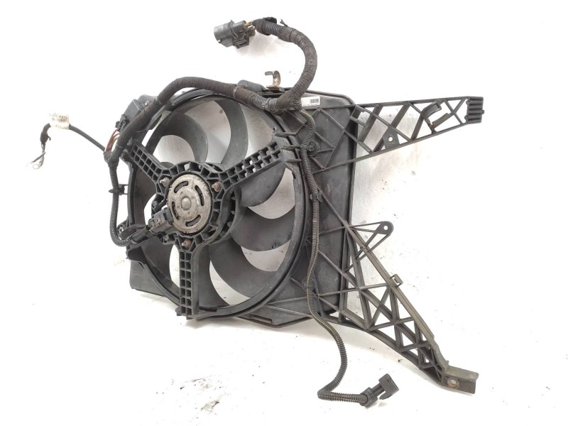 Electroventilador 466119570 55702236 55703928 - Opel Corsa D Enjoy 3