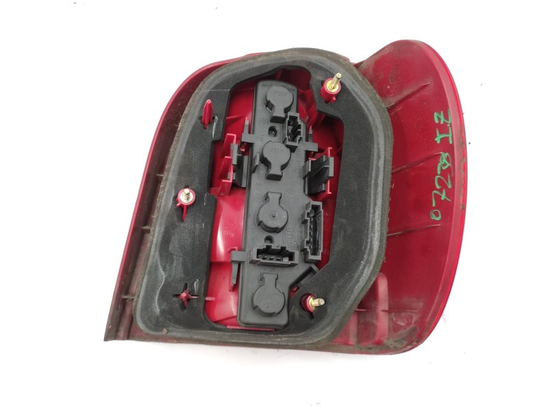 Piloto Trasero Izquierdo 6n0945095h  - Volkswagen Polo Berlina (6n2) 1.4 3