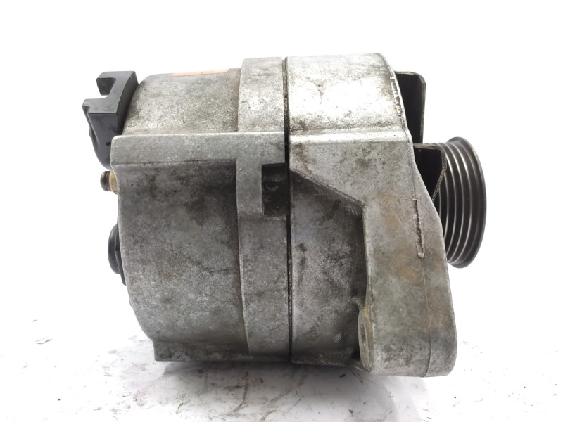 Alternador 046903015g 0120468122  - Audi 100 Berlina (c4) Básico 5
