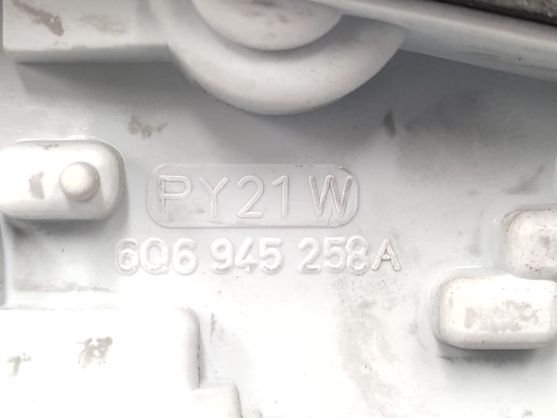Piloto Trasero Derecho 6q6945096g  - Volkswagen Polo (9n1) 1.4 16v 4