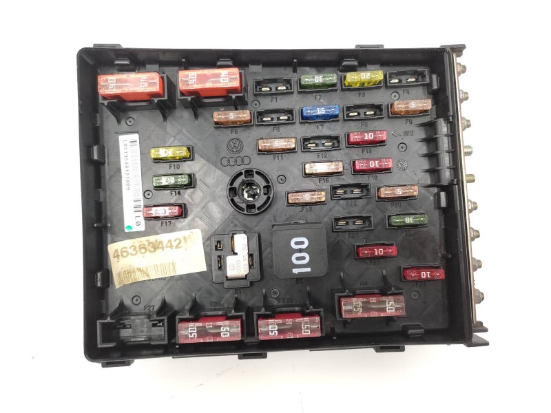 Caja Reles / Fusibles 3c0937125a  - Volkswagen Passat Berlina (3c2) 2.0 Tdi 4