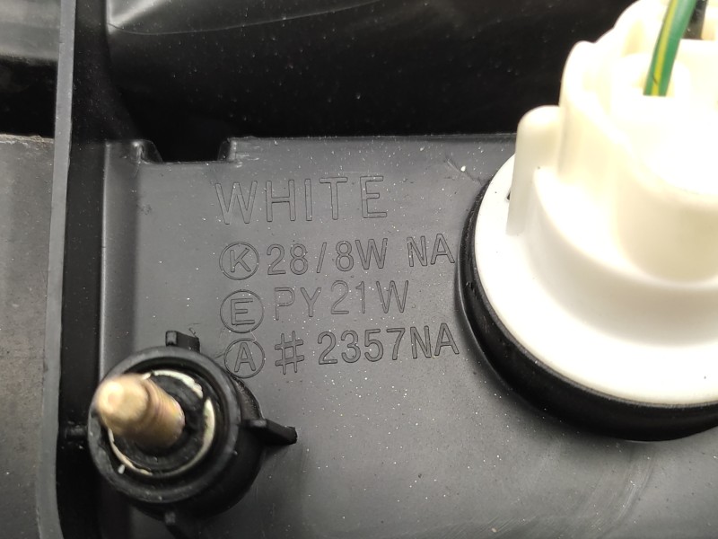Piloto Trasero Derecho 9240222520  - Hyundai Accent (x3) 1.5 12v Cat 4