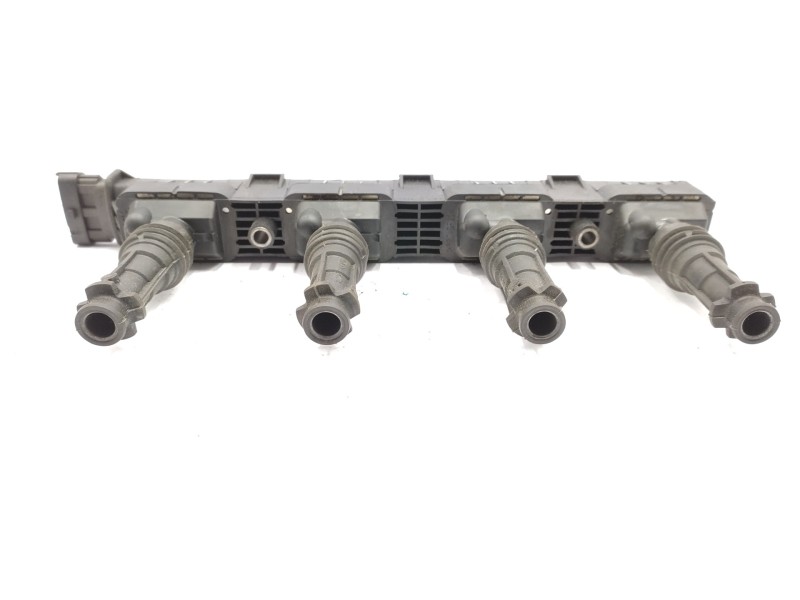 Bobina Encendido 0221503015 Bosch - Opel Corsa B Viva 3