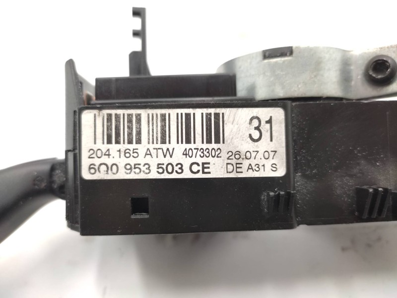 Mando Limpia 6q0953503ce 6q0953513d  - Volkswagen Polo (9n3) 1.4 16v 4