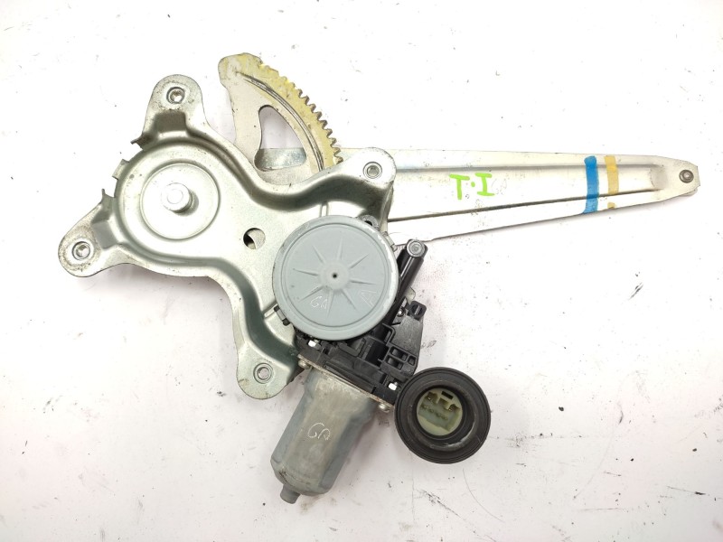Recambio de elevalunas trasero izquierdo para lexus is ii (_e2_) 220d (ale20) referencia OEM IAM 6980422200  