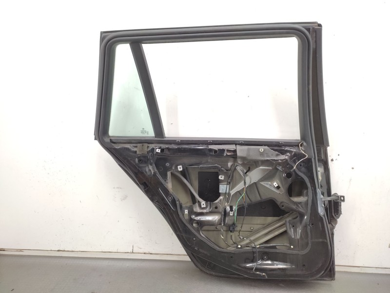 Puerta Trasera Izquierda 41527034155  - Bmw Serie 3 Touring (e46) 330xd 4