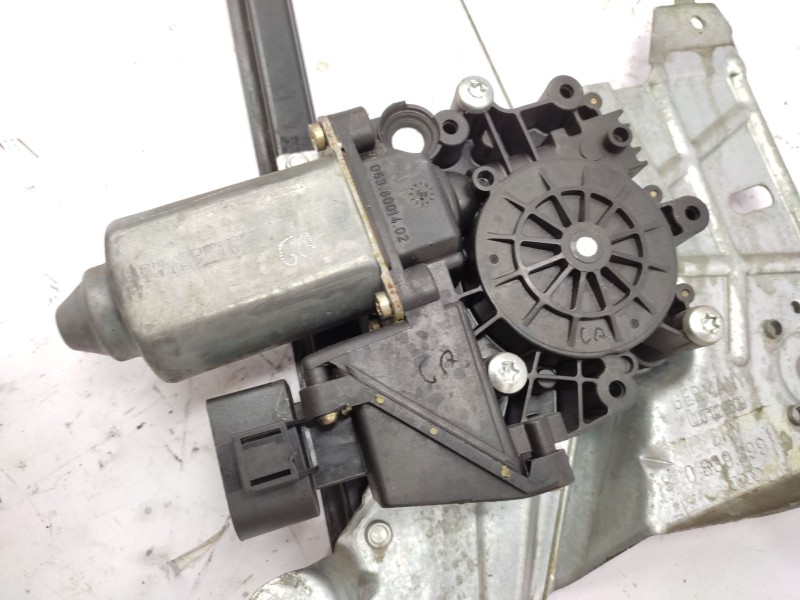 Elevalunas Trasero Izquierdo 8d0839399 8d0839461  - Audi A4 B5 (8d2) 1.9 Tdi 2