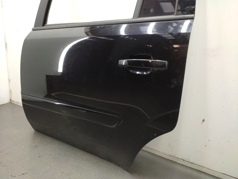 Puerta Trasera Izquierda 13203015  - Opel Zafira B Enjoy 3