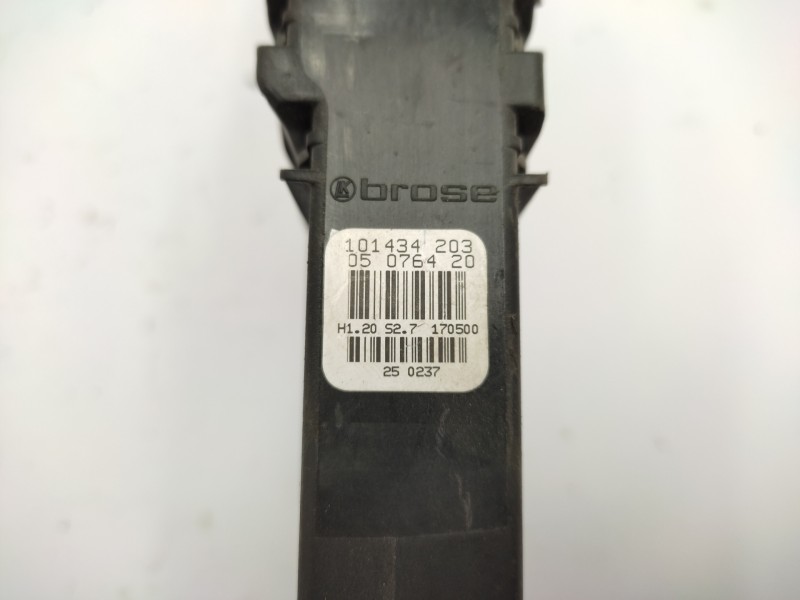 Motor Elevalunas Delantero Derecho 1j1959802d  - Seat Ibiza (6l1) 1.2 5