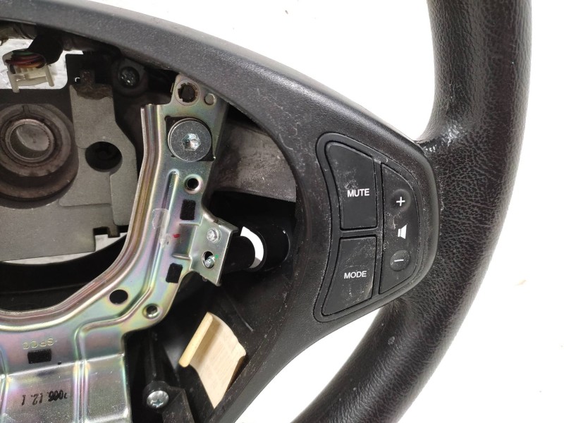 Volante 561101h180 561101h180eq  - Kia Cee'd Concept 3