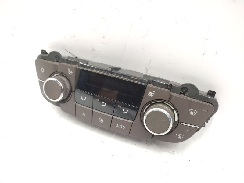 Mando Climatizador 13277870  - Opel Insignia Sports Tourer Sport 2