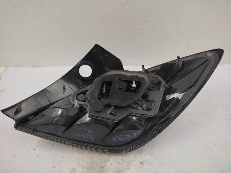 Piloto Trasero Izquierdo 13252443  - Opel Astra Gtc Cosmo 3