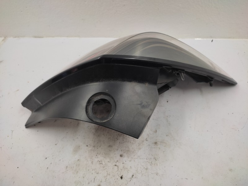 Piloto Trasero Izquierdo 13252443  - Opel Astra Gtc Cosmo 5