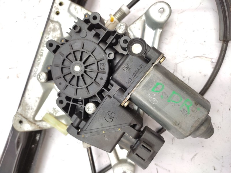 Elevalunas Delantero Derecho 8d0837398c 8d0837462  - Audi A4 B5 (8d2) 1.9 Tdi 2