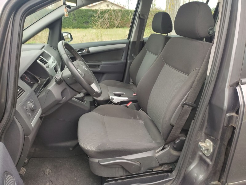 opel zafira / zafira family b (a05) del año 2009