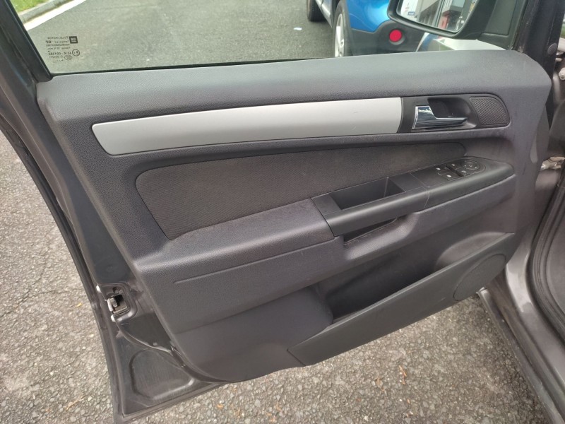 opel zafira / zafira family b (a05) del año 2009