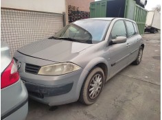 renault megane ii sedán (lm0/1_) del año 2004