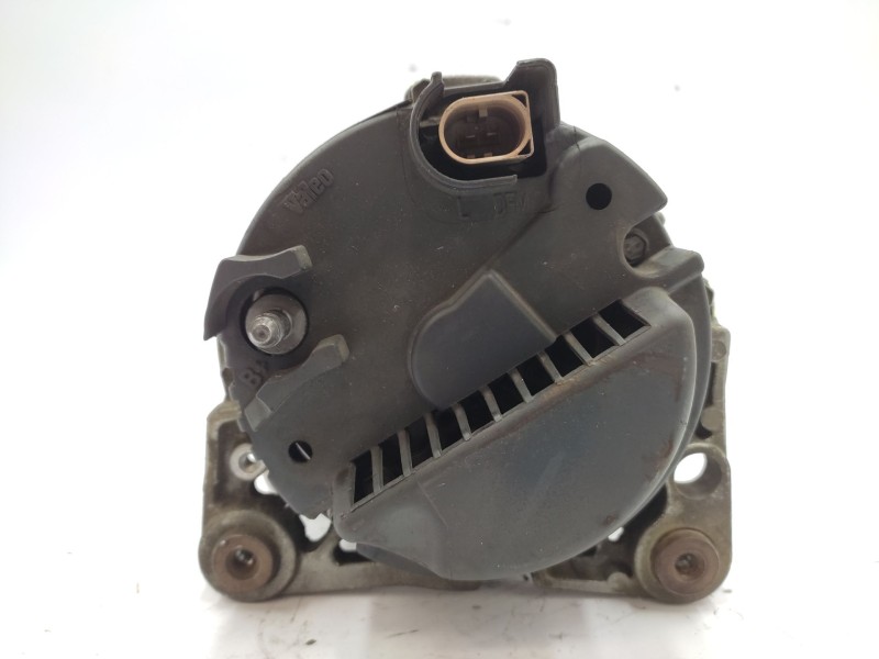 Alternador 03d903025jx  - Volkswagen Polo Iv (9n_, 9a_) 1.2 12v 4