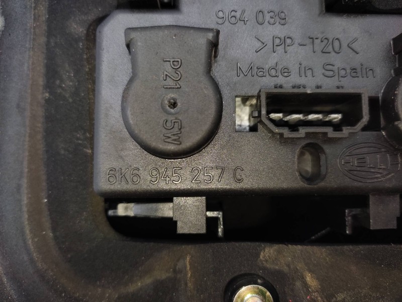 Piloto Trasero Izquierdo 6k6945111g  - Seat Ibiza (6k1) 1.4 16v 2