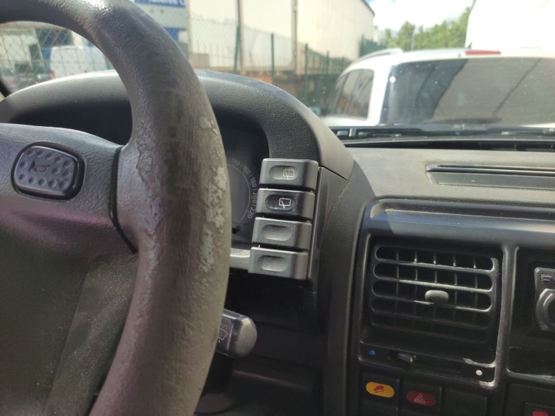 land rover discovery (lt) del año 2002