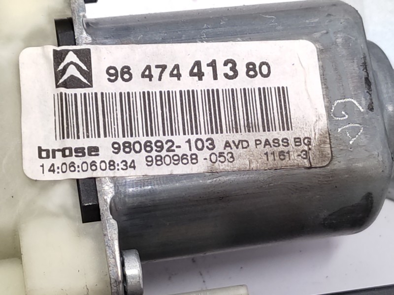 Elevalunas Delantero Derecho 9647441380 980692 9202e4 - Citroën C4 Berlina Lx 3