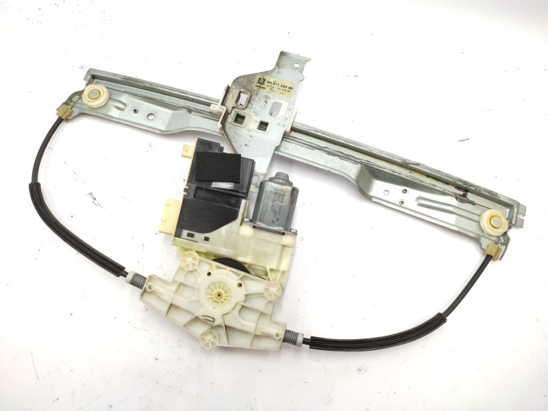 Elevalunas Delantero Derecho 9647441380 980692 9202e4 - Citroën C4 Berlina Lx 5