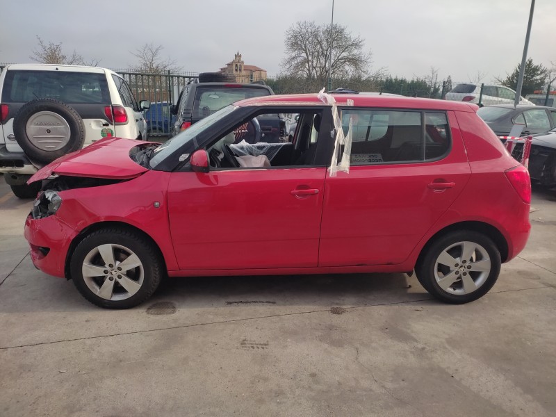 skoda fabia combi (5j5) del año 2013