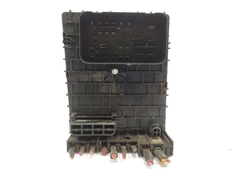 Caja Reles / Fusibles 3c0937125  - Volkswagen Passat Variant (3c5) 2.0 Tdi 5