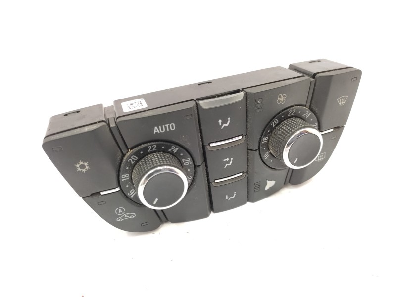 Mando Climatizador 13346098  - Opel Astra J Lim. 1.7 16v Cdti 3