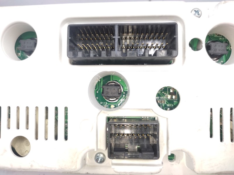 Cuadro Instrumentos 8020021402  - Ssangyong Rodius Xdi 5