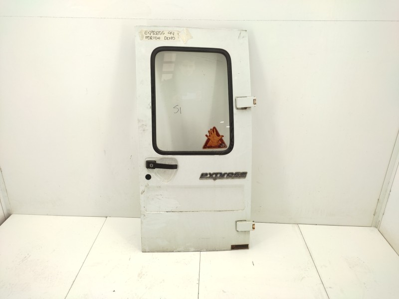 Recambio de puerta trasera derecha para renault rapid/express (f40) 1.0 referencia OEM IAM   