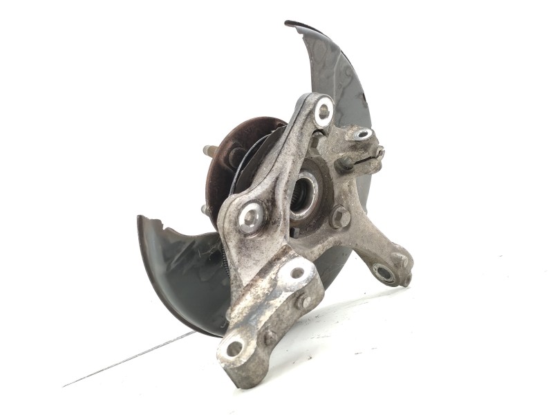 Recambio de mangueta delantera izquierda para opel insignia berlina 2.0 16v cdti referencia OEM IAM 13219080  