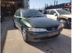 opel vectra b berlina del año 2001