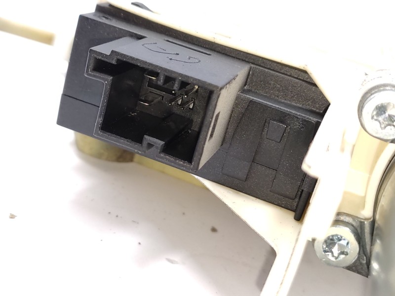 Elevalunas Trasero Derecho 4f0839462a 4f0839462b  - Audi A6 C6 (4f2) 2.7 Tdi 3