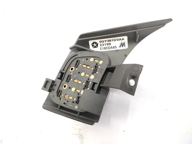 Mando Volante 5gy381dvaa  - Jeep Gr.cherokee (wj/wg) 2.7 Crd Cat 2