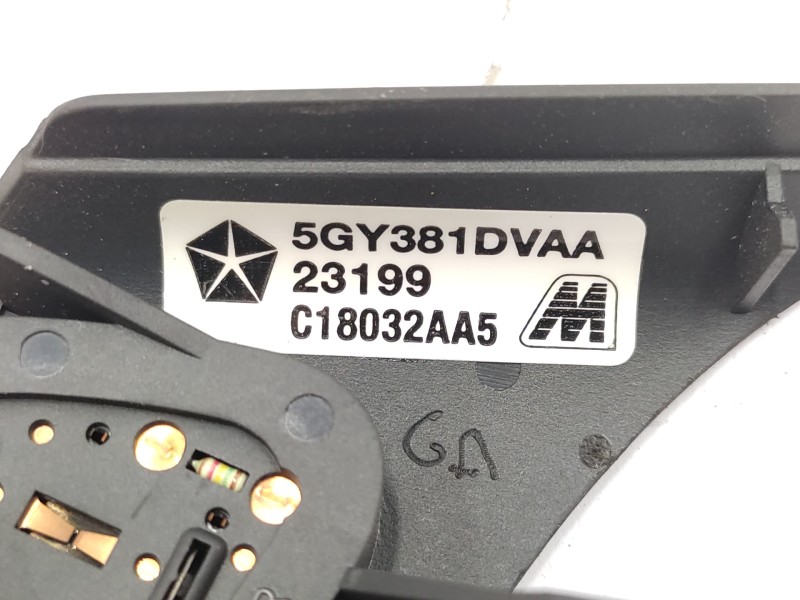 Mando Volante 5gy381dvaa  - Jeep Gr.cherokee (wj/wg) 2.7 Crd Cat 4