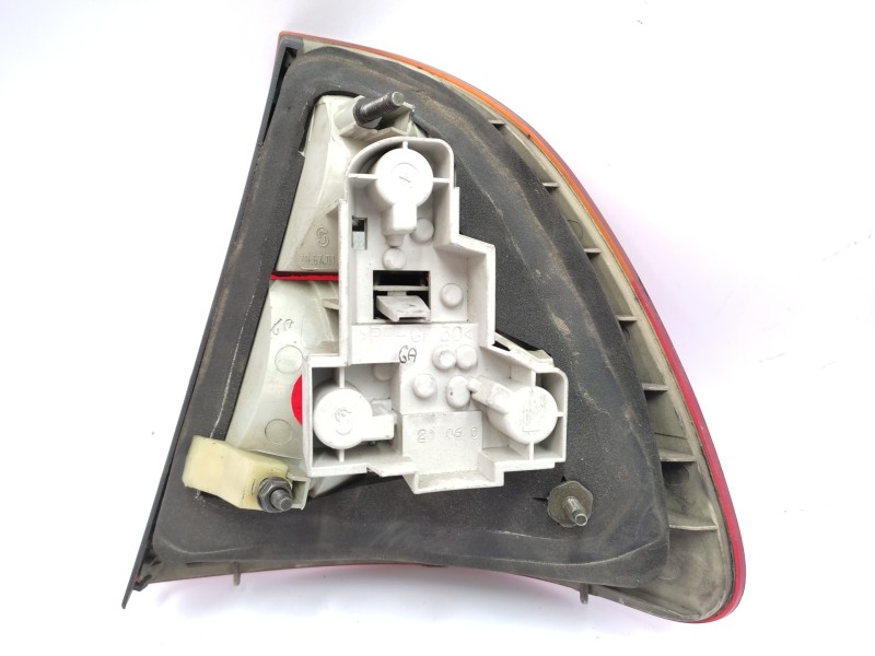 Piloto Trasero Izquierdo 63216905627  - Bmw Serie 3 Touring (e46) 318d 2
