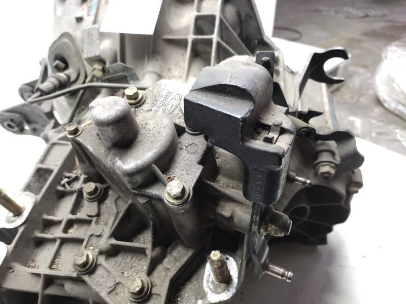Caja Cambios 97zt7f096aa  - Ford Mondeo Berlina (gd) 2.0 16v Cat 3