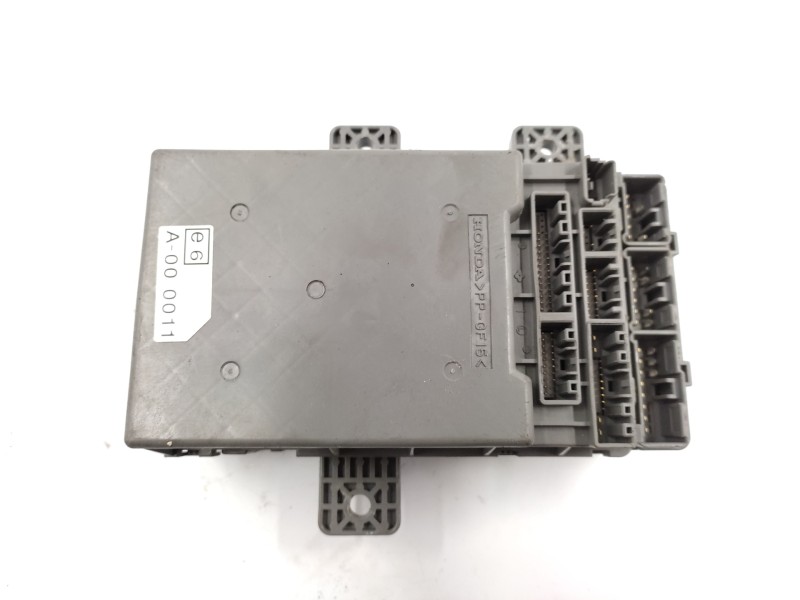 Caja Reles / Fusibles 37832ln  - Honda Civic Berlina 5 (fk) 2.2 Ctdi 4