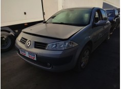 renault megane ii classic berlina del año 2005