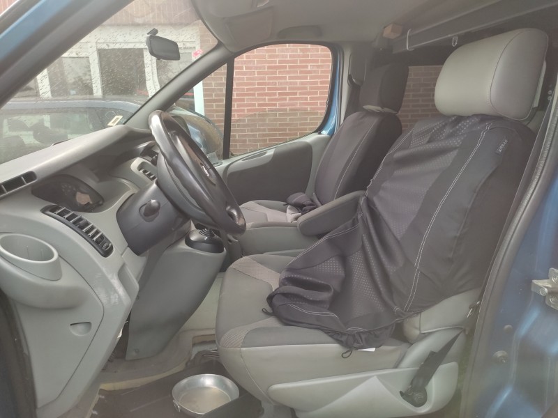 opel vivaro del año 2006