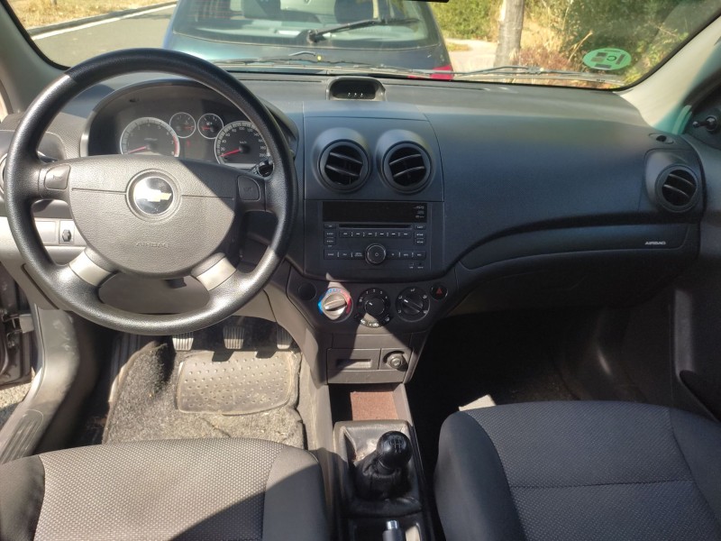 chevrolet aveo hatchback (t300) del año 2011