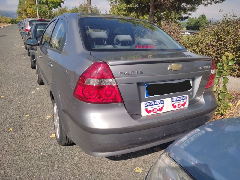 chevrolet aveo hatchback (t300) del año 2011