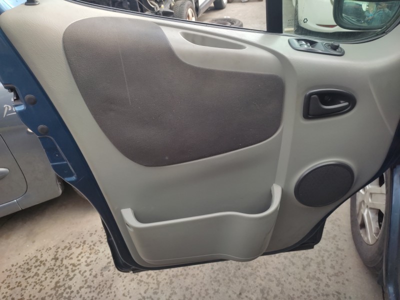 opel vivaro del año 2006