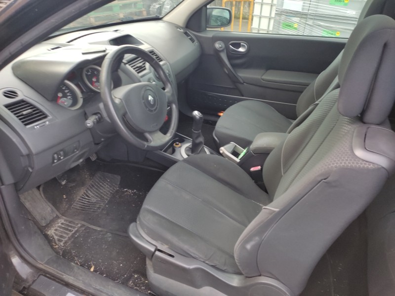 renault megane ii berlina 3p del año 2004