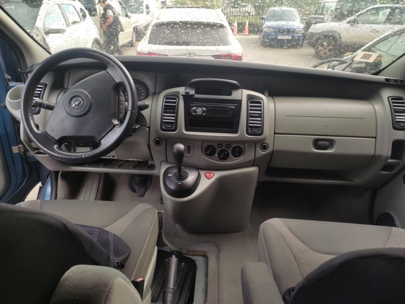 opel vivaro del año 2006